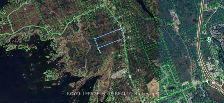 Property Photo: 559 Honey Harbour Road ON L0K 1S0