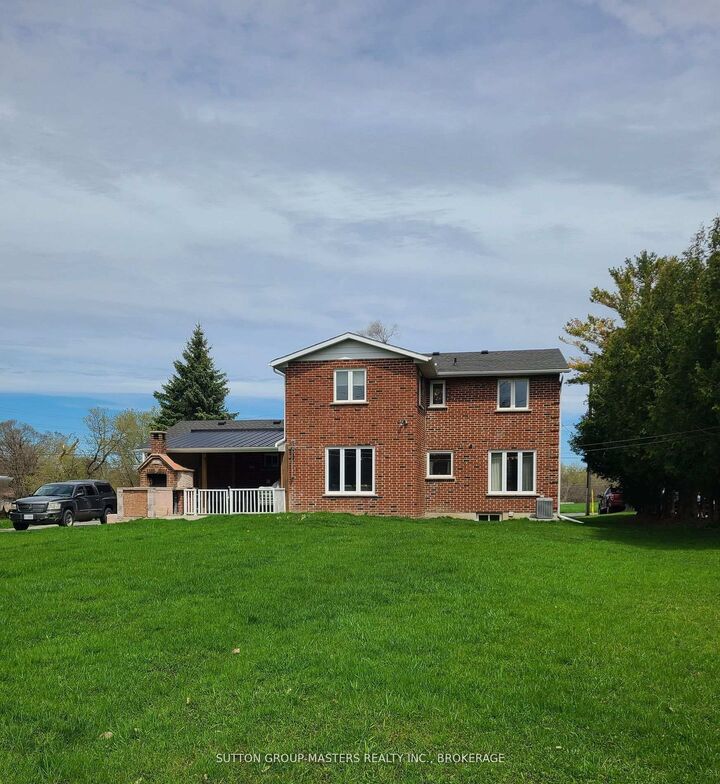 Property Photo: 245 Arnold Street ON K7M 3M4
