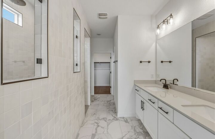 Property Photo: 106 Pelham Street TX 78633