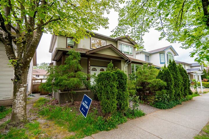 Property Photo:  11861 240 Street  BC V4R 1M7 