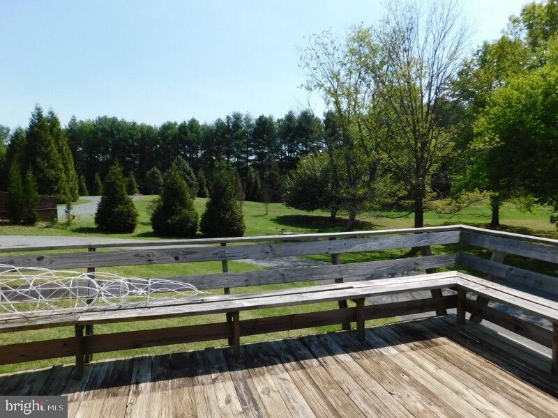Property Photo: 13886 Berlin Turnpike A VA 20180