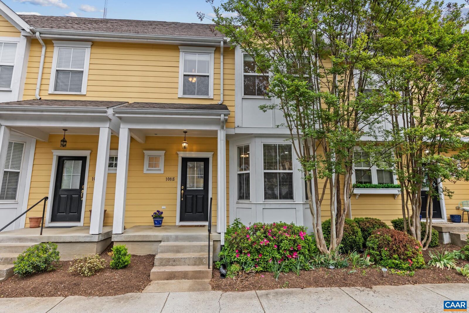 Property Photo: 108 Melbourne Prk E VA 22901