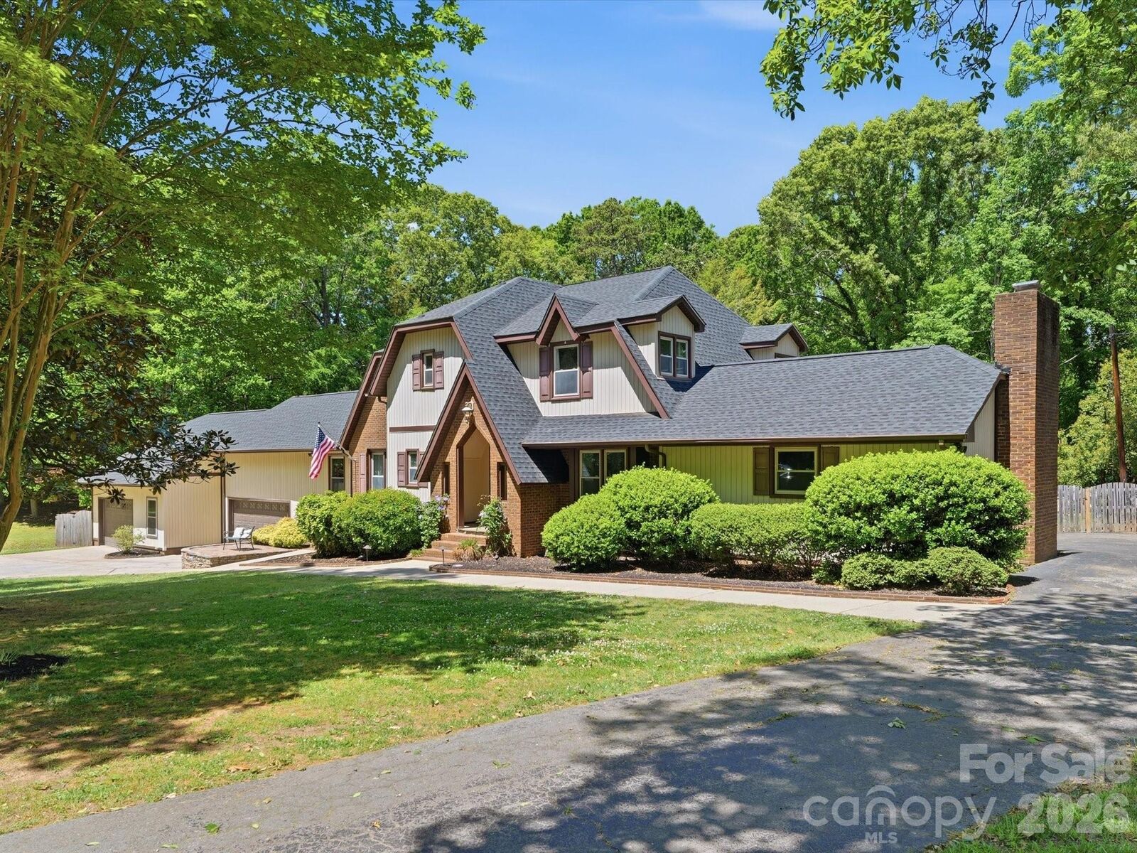 Property Photo: 2637 Rolling Hills Drive NC 28110