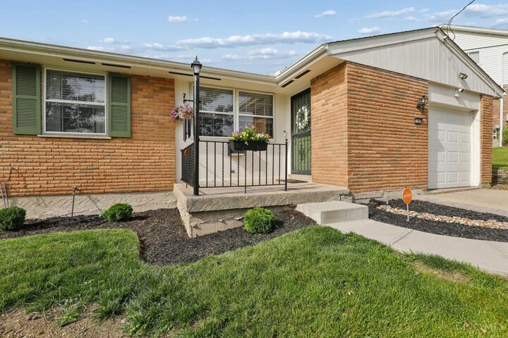 Property Photo:  3385 Treasure Court  OH 45211 