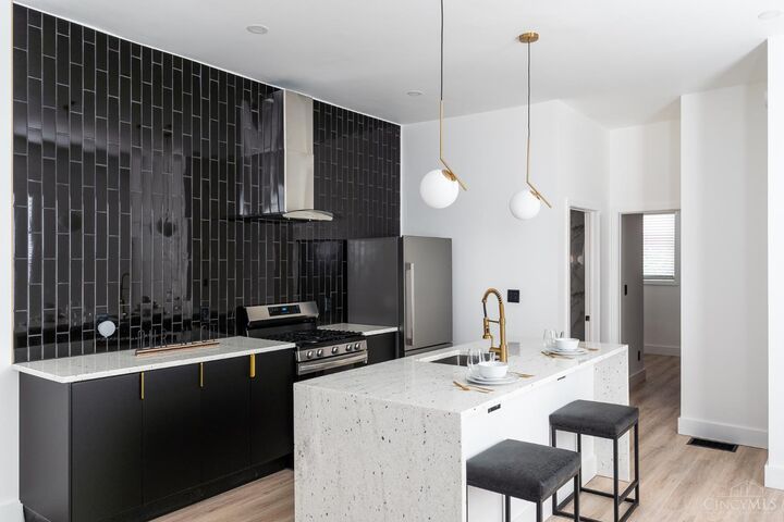 Property Photo:  2422 Copelen Street  OH 45206 