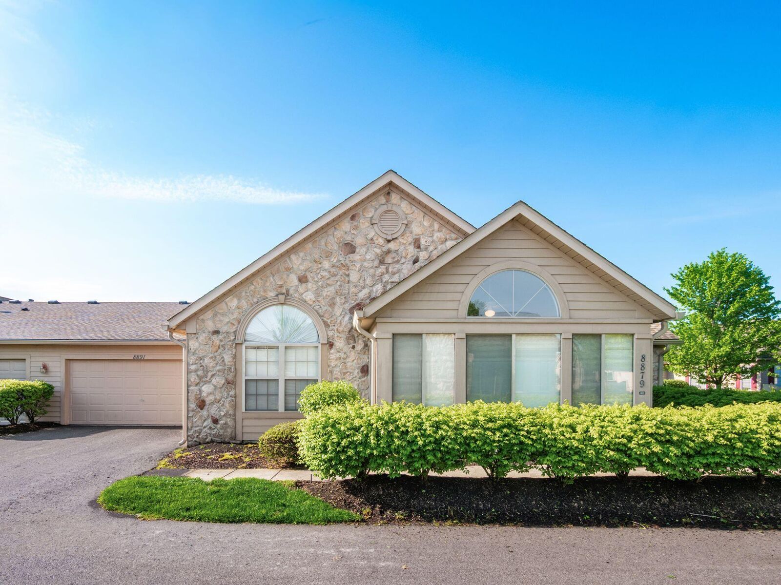 Property Photo:  8891 Linksway Drive  OH 43065 