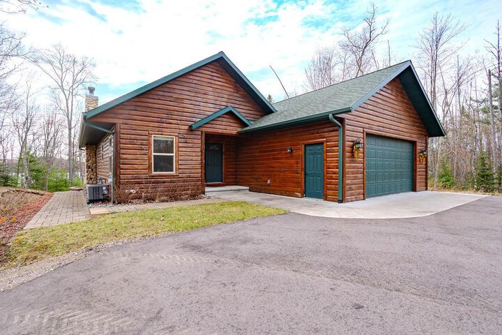 Property Photo:  4387 Double Oaks Trail  WI 54501 
