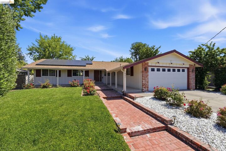 Property Photo:  442 Candleberry Rd.  CA 94598 