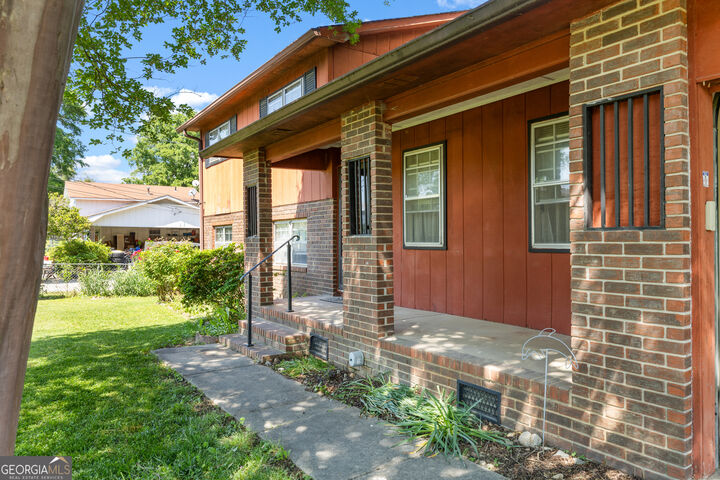 Property Photo:  24 Leisure Drive NW  GA 30165 