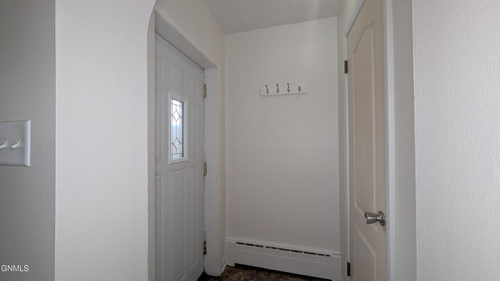 Property Photo:  509 N 15th Street  ND 58501 