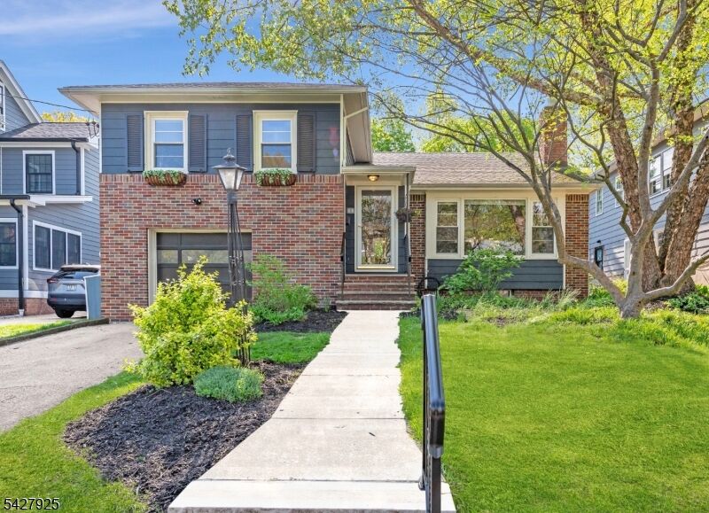 Property Photo:  32 Yale St  NJ 07040 