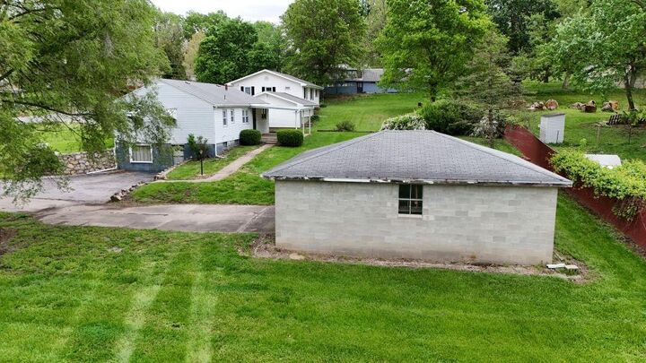 Property Photo:  2802 Blackwell Road  MO 64506 