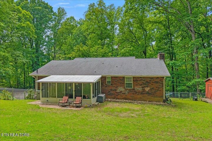 Property Photo:  545 Edgewood  TN 37874 
