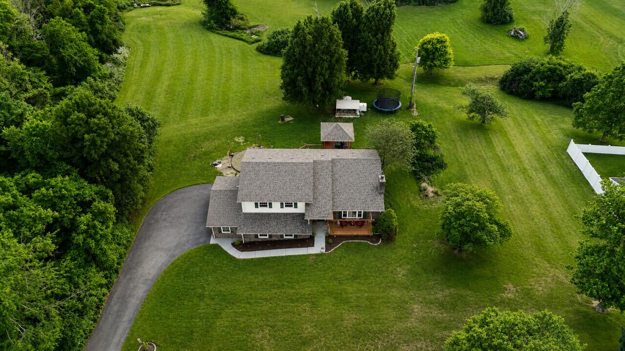 Property Photo:  101 Rolling Ridge Drive  KY 40403 