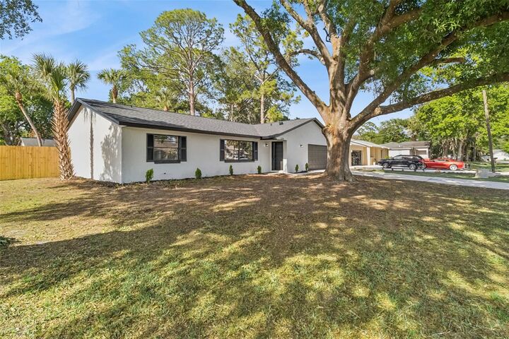 Property Photo:  5170 Andover Street  FL 32927 