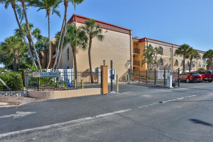 Property Photo:  8911 Blind Pass Road 106  FL 33706 