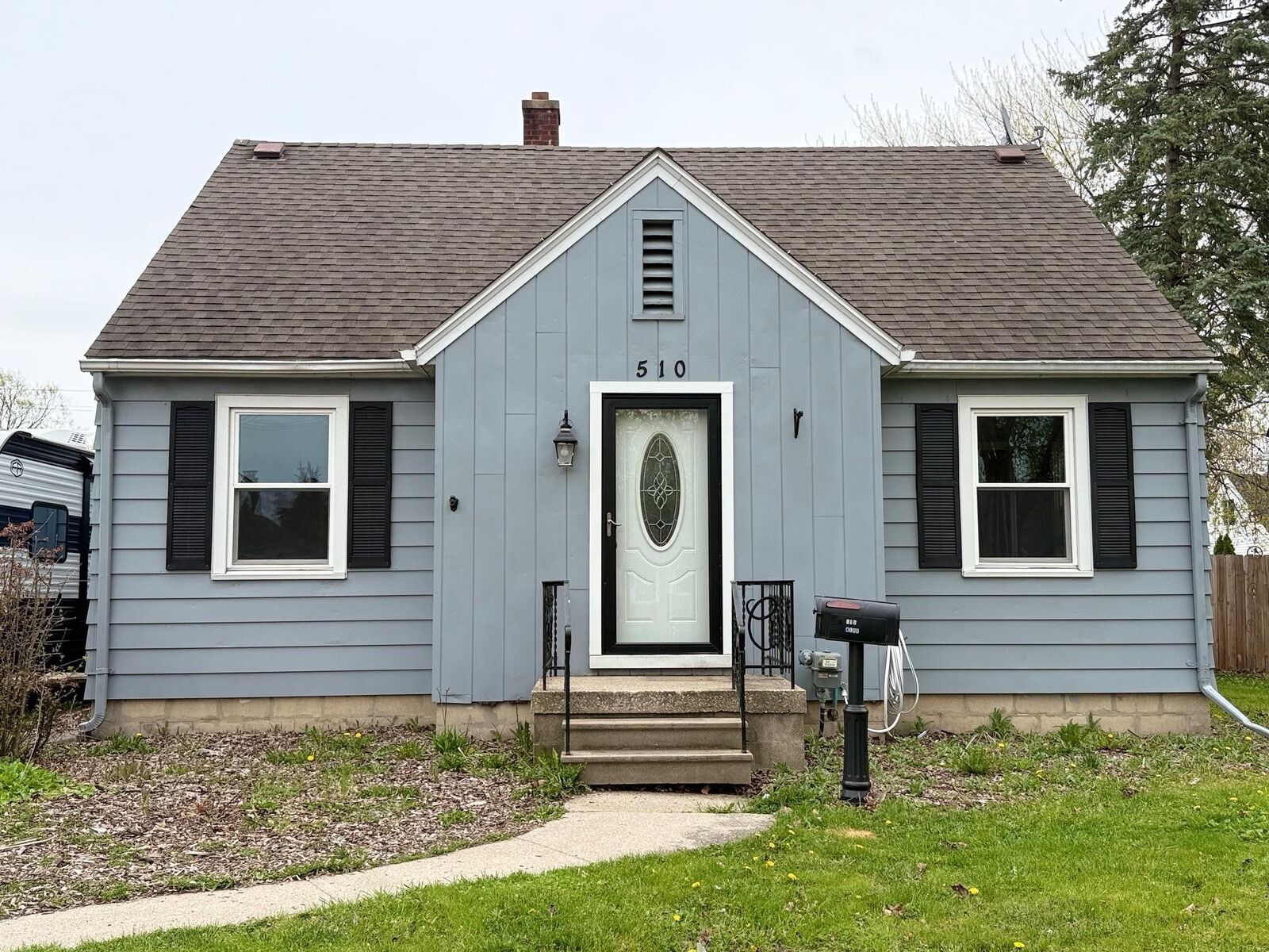 Property Photo:  510 Webb Drive  MI 48706 