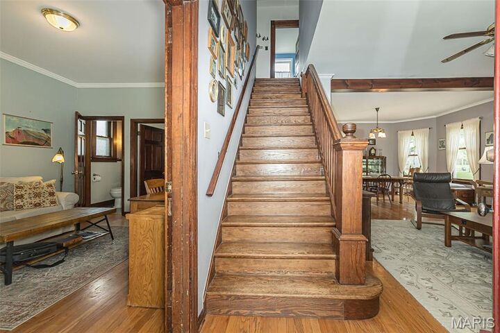 Property Photo:  326 W Essex Avenue  MO 63122 