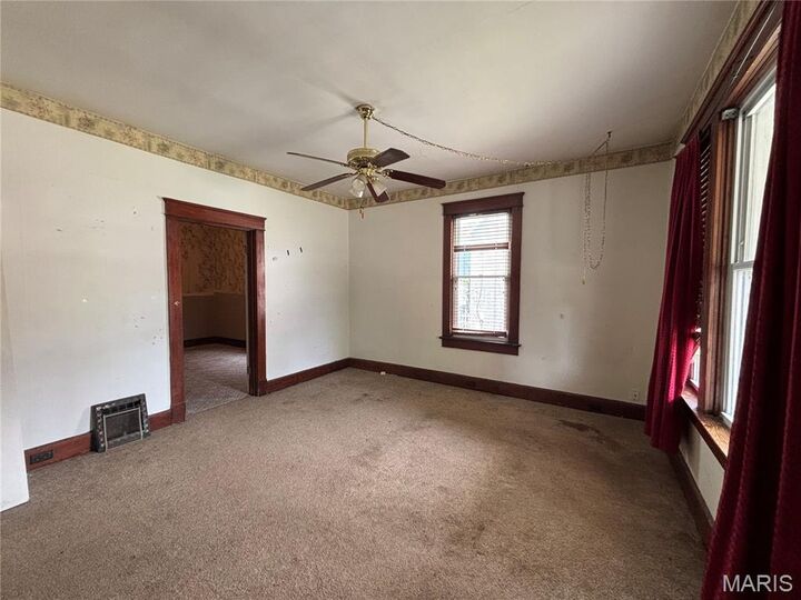 Property Photo:  729 Lebanon Avenue  IL 62221 