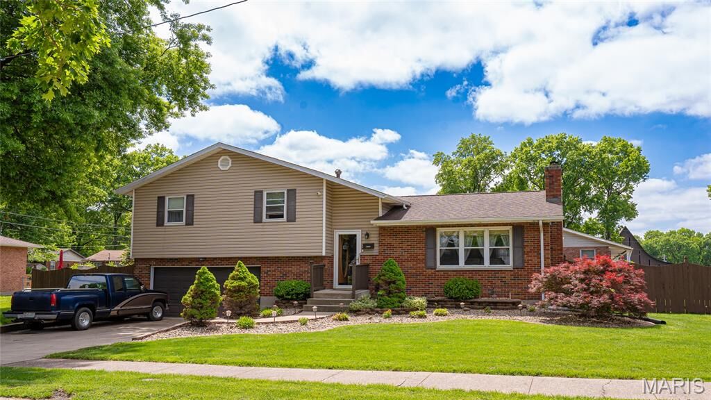 Property Photo:  3104 Colgate Place  IL 62040 