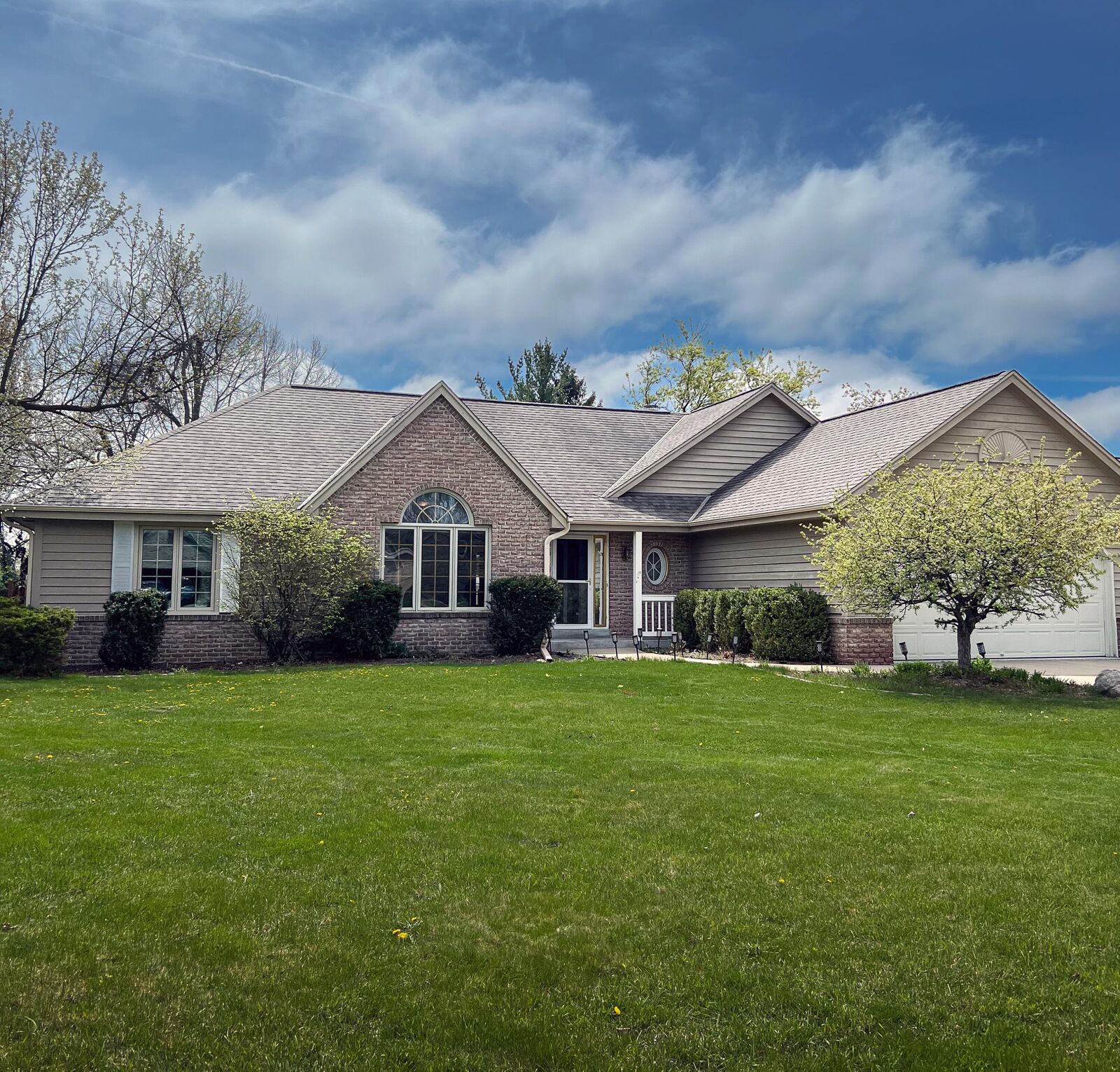 Property Photo:  12445 W North Ln  WI 53151 