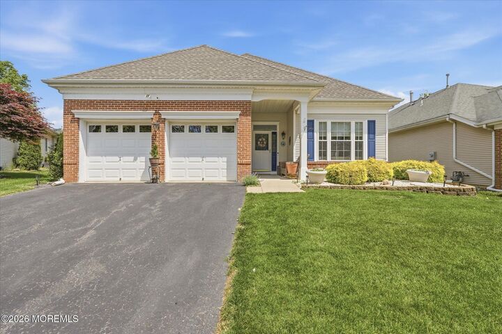 Property Photo:  5 Summerfield Drive  NJ 08701 