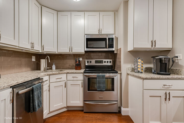 Property Photo:  9342 Landings Lane 203  IL 60016 