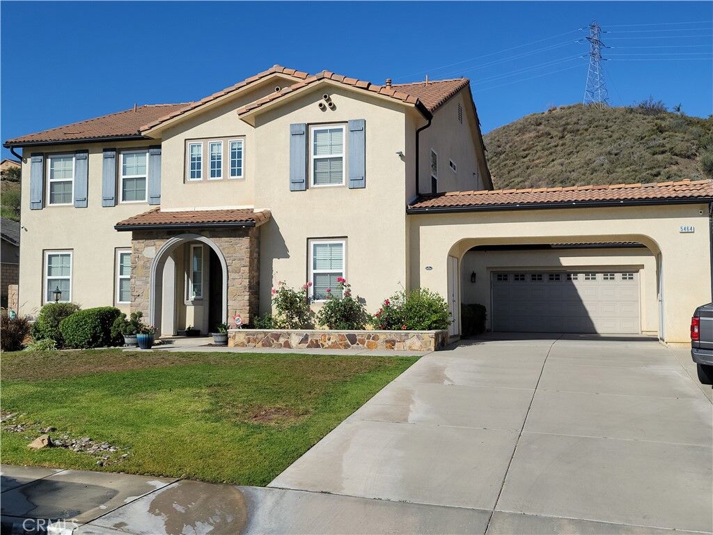 Property Photo: 5464 N Valles CA 92407