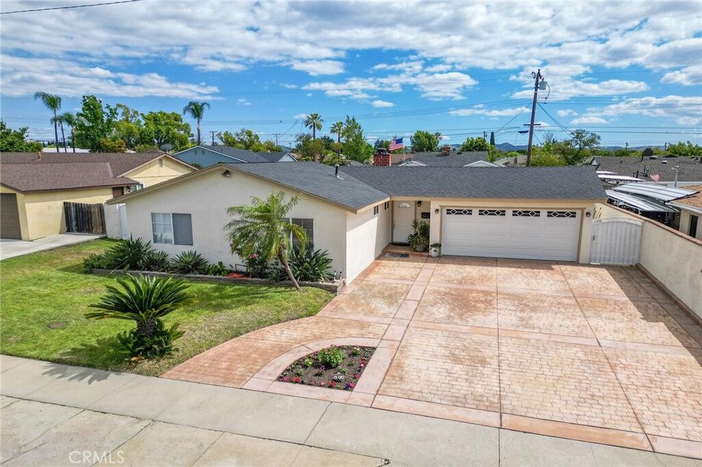 Property Photo:  744 Ivy Street  CA 91740 