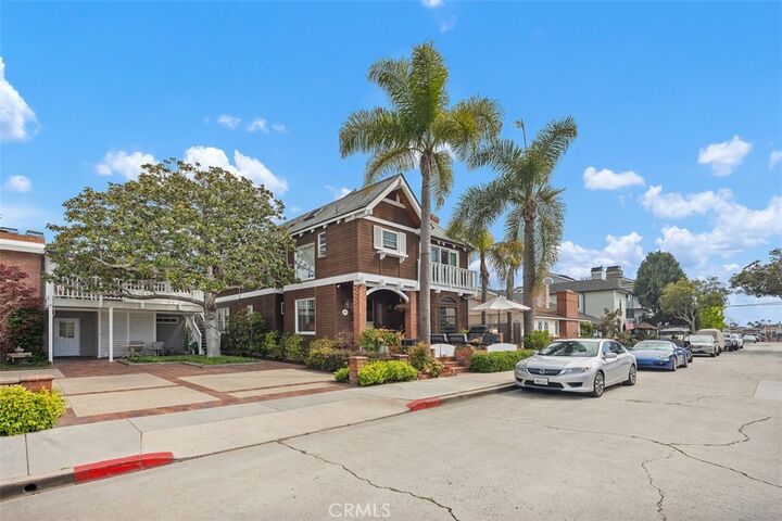 Property Photo:  122 Opal Avenue 2  CA 92662 