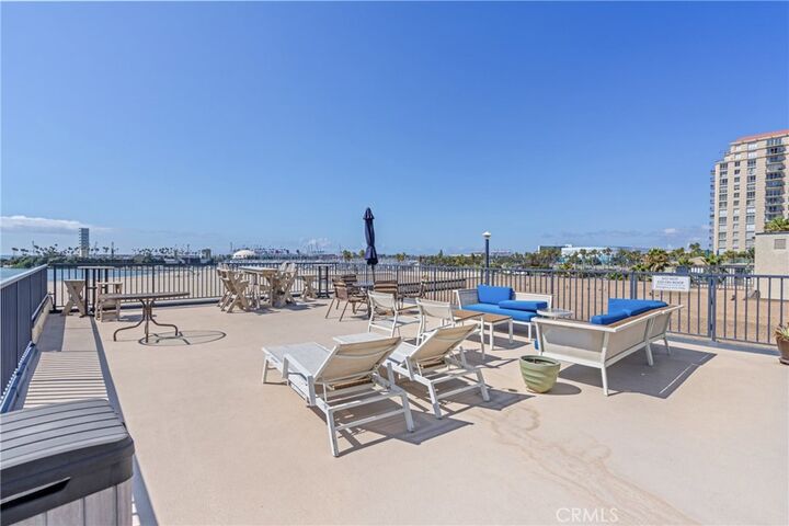 Property Photo:  1 3rd Place 2  CA 90802 