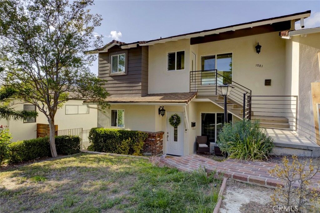 Property Photo:  1881 Verdugo Loma Drive  CA 91208 