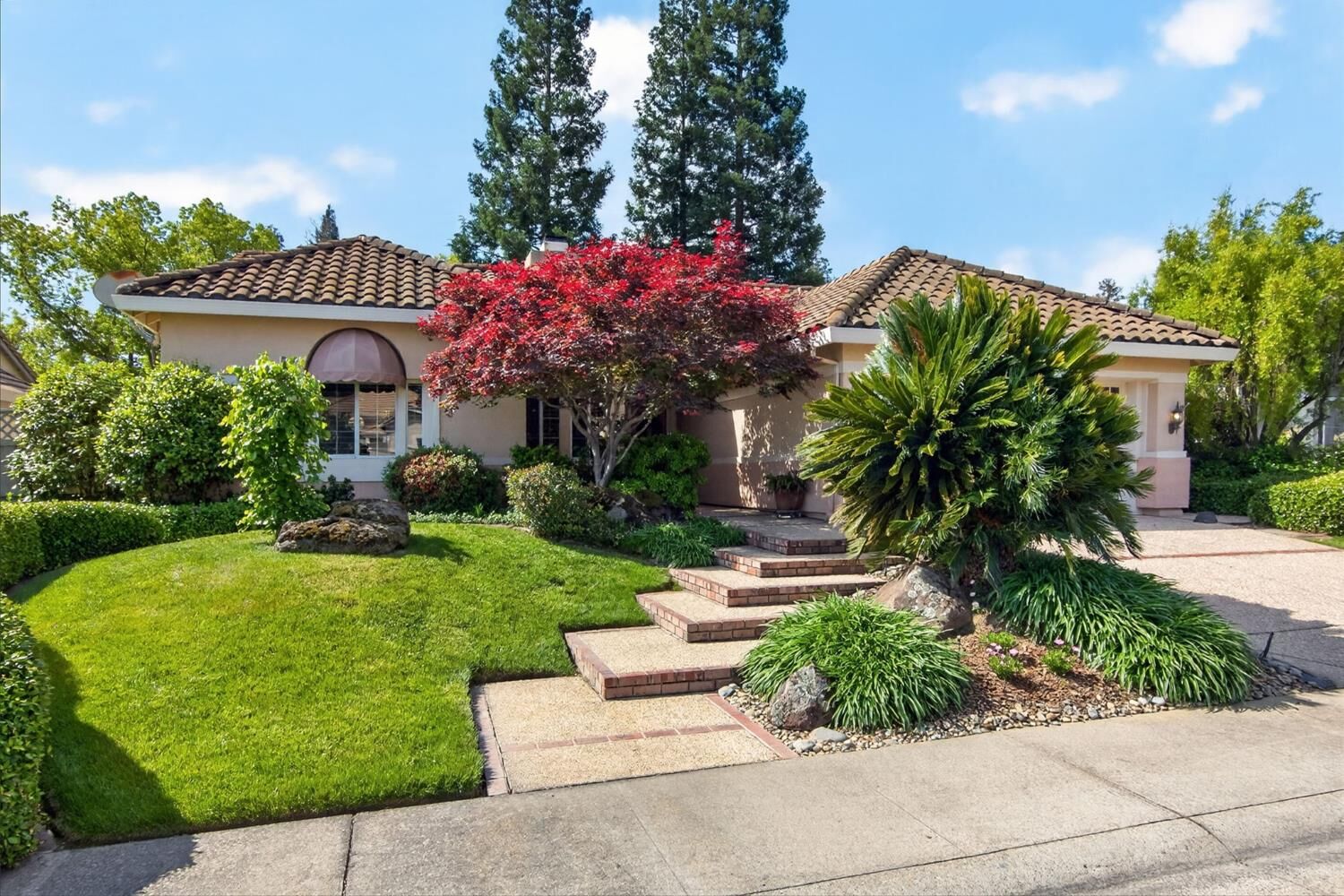 Property Photo: 7020 Windchime Way CA 95747