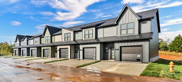 Property Photo:  1406 Jonathan Wade Circle  TN 37043 