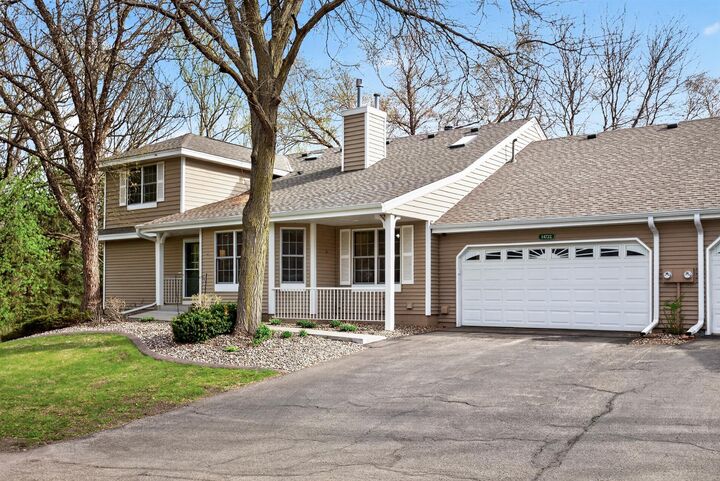 Property Photo:  14722 Oak Run Lane  MN 55306 