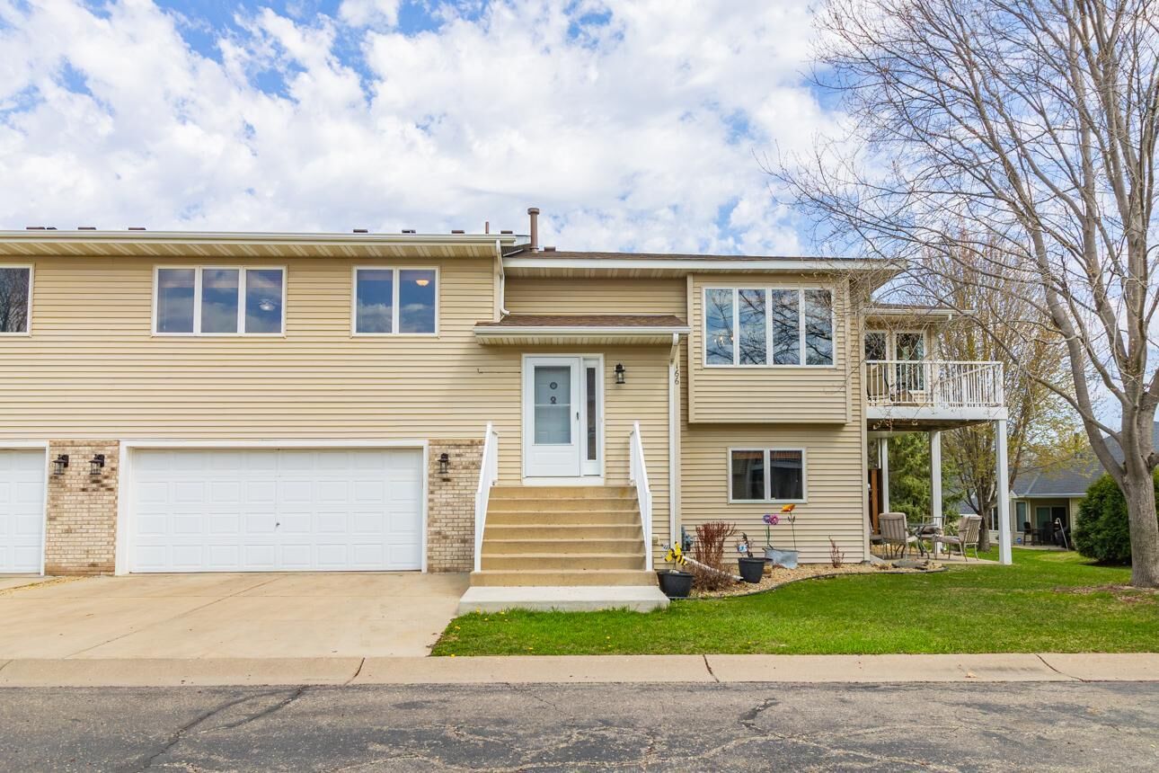 Property Photo:  166 Sieben Crest Lane  MN 55033 