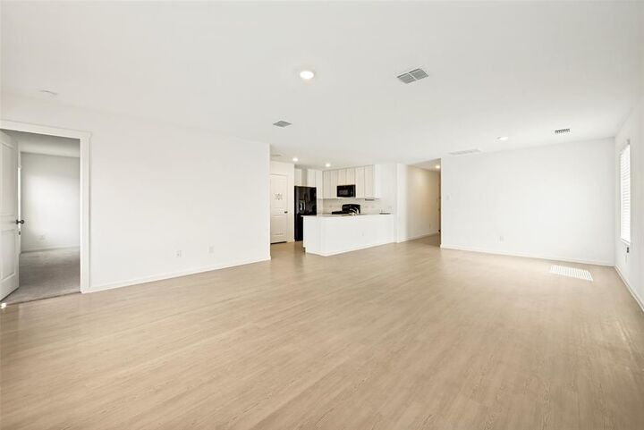 Property Photo:  4013 Drifters Bend Drive  TX 76036 