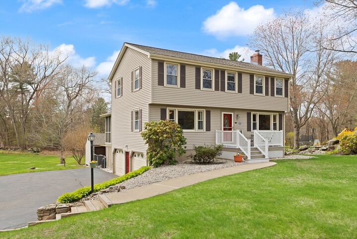 Property Photo:  105 Greenmeadow Drive  MA 01876 