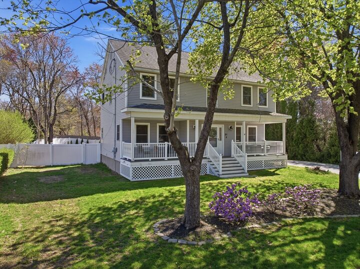 Property Photo:  21 Bedford Drive  MA 01536 