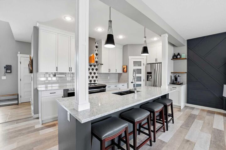 Property Photo:  4625 48 Street  AB T4S 1L4 