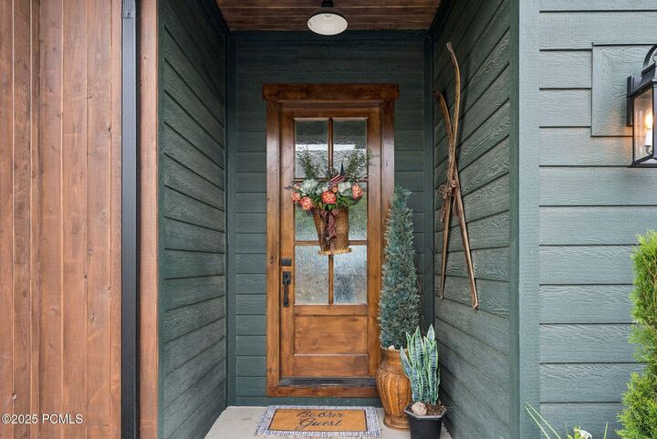Property Photo: 1420 S Beaver Bench Road UT 84032