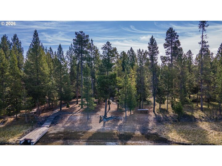 Property Photo:  55877 Wood Duck Dr  OR 97707 