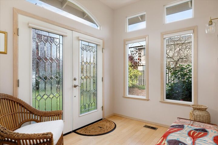 Property Photo:  2475 SW Talon Loop  WA 98277 