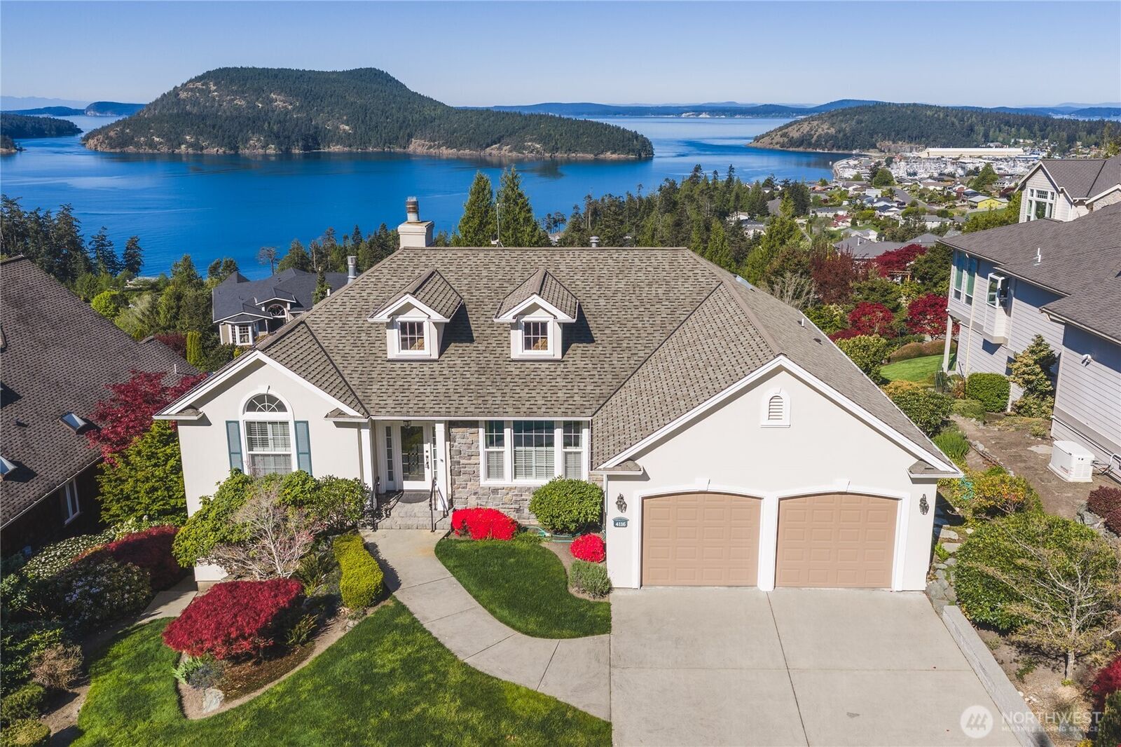 Property Photo: 4116 Marine Heights Way WA 98221
