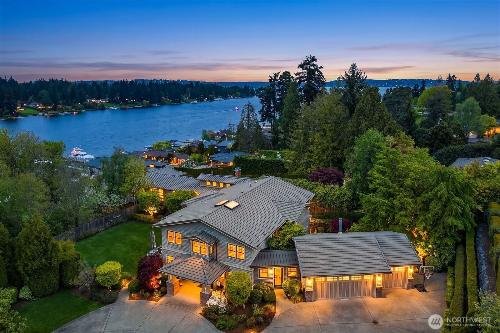 Property Photo:  8910 NE 33rd Street  WA 98004 