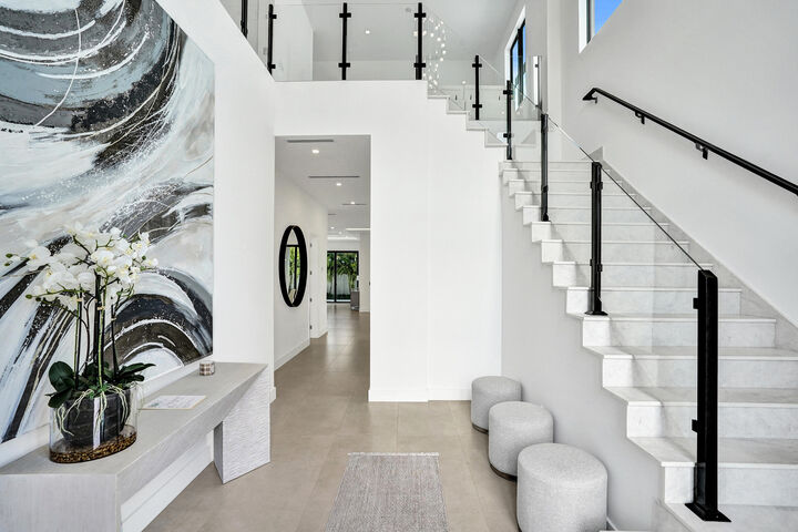 Property Photo:  235 NE 11th Street  FL 33444 