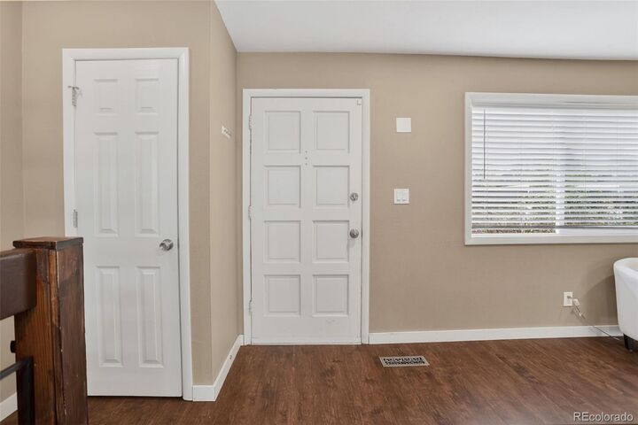Property Photo:  6870 S Broadway  CO 80122 
