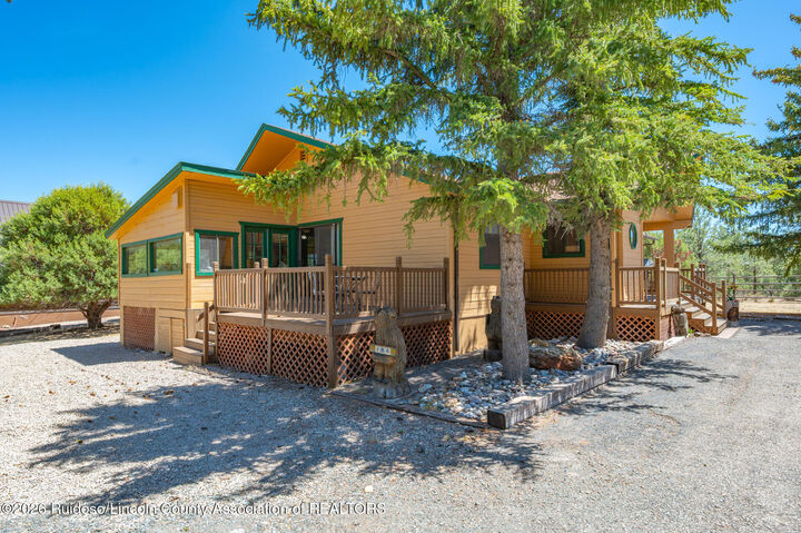 Property Photo: 186 Eagle Ridge Road NM 88312