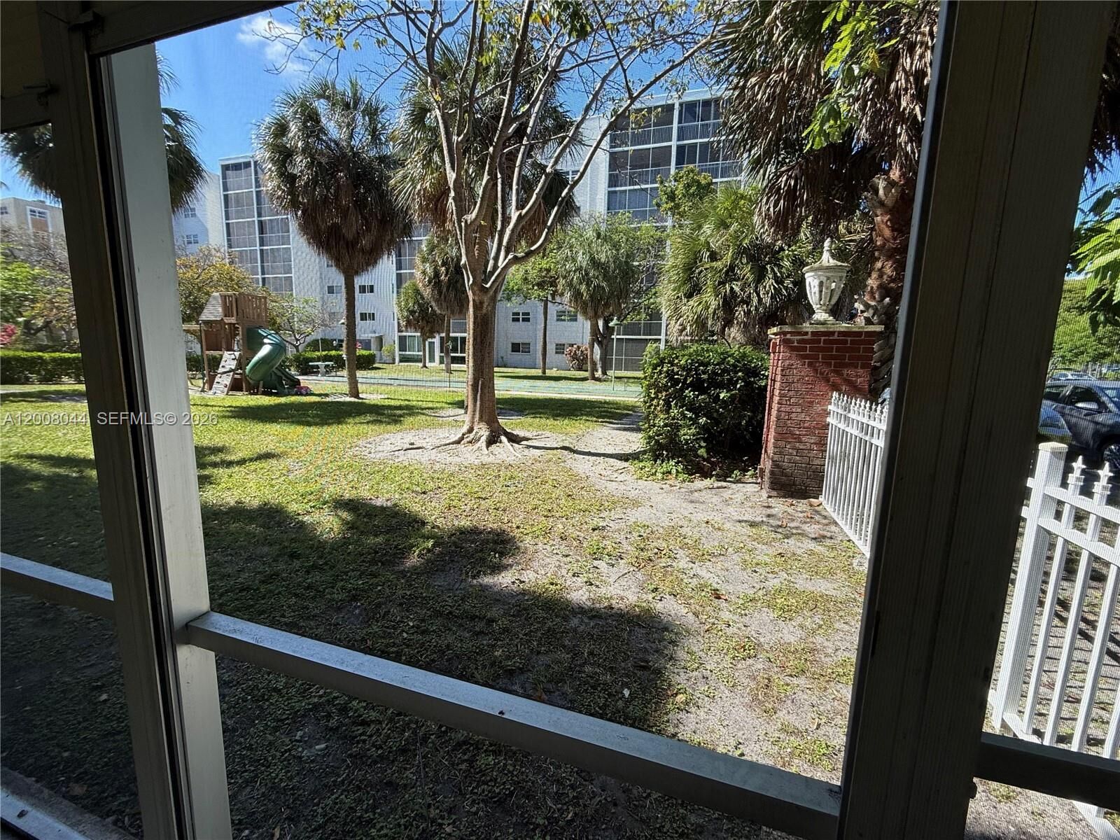 Property Photo:  609 NE 14th Ave 108  FL 33009 