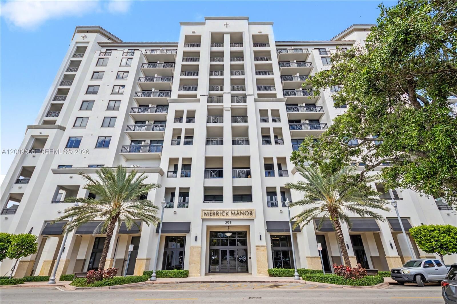Property Photo:  301 Altara Ave 822  FL 33146 